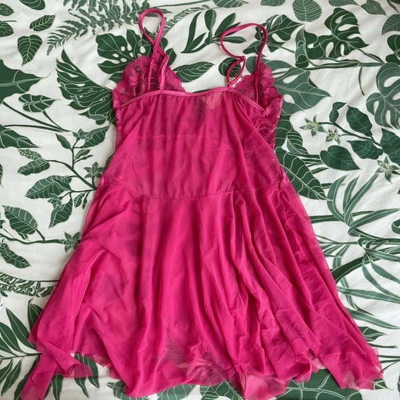 Women’s Pink Dress - Picture 3 of 3